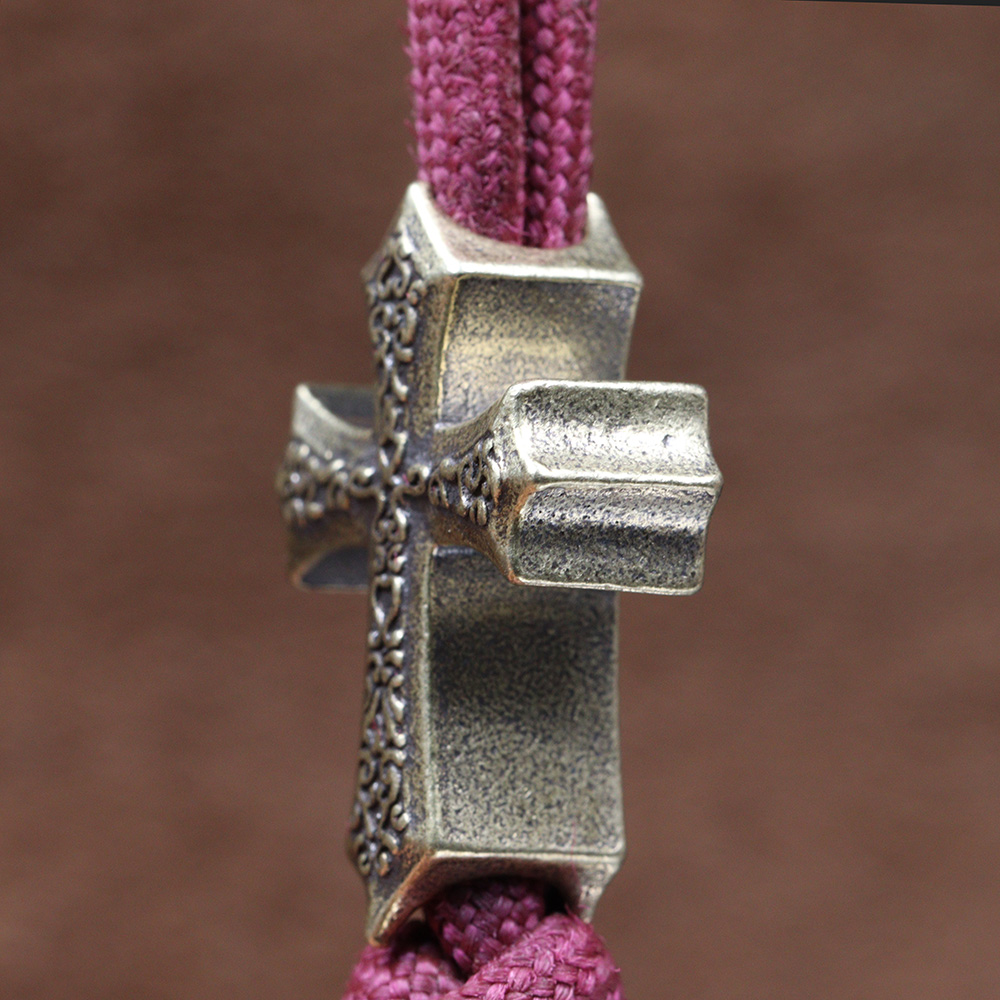خرز نحاسي على شكل صليب فرسان ا - مراجعة Paracord Survival Bracelet وسعره